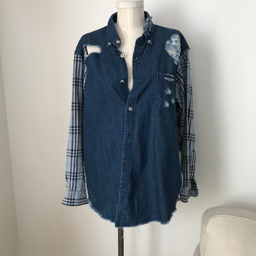 [LF] Furst of a Kind Denim Plaid Button Down Top